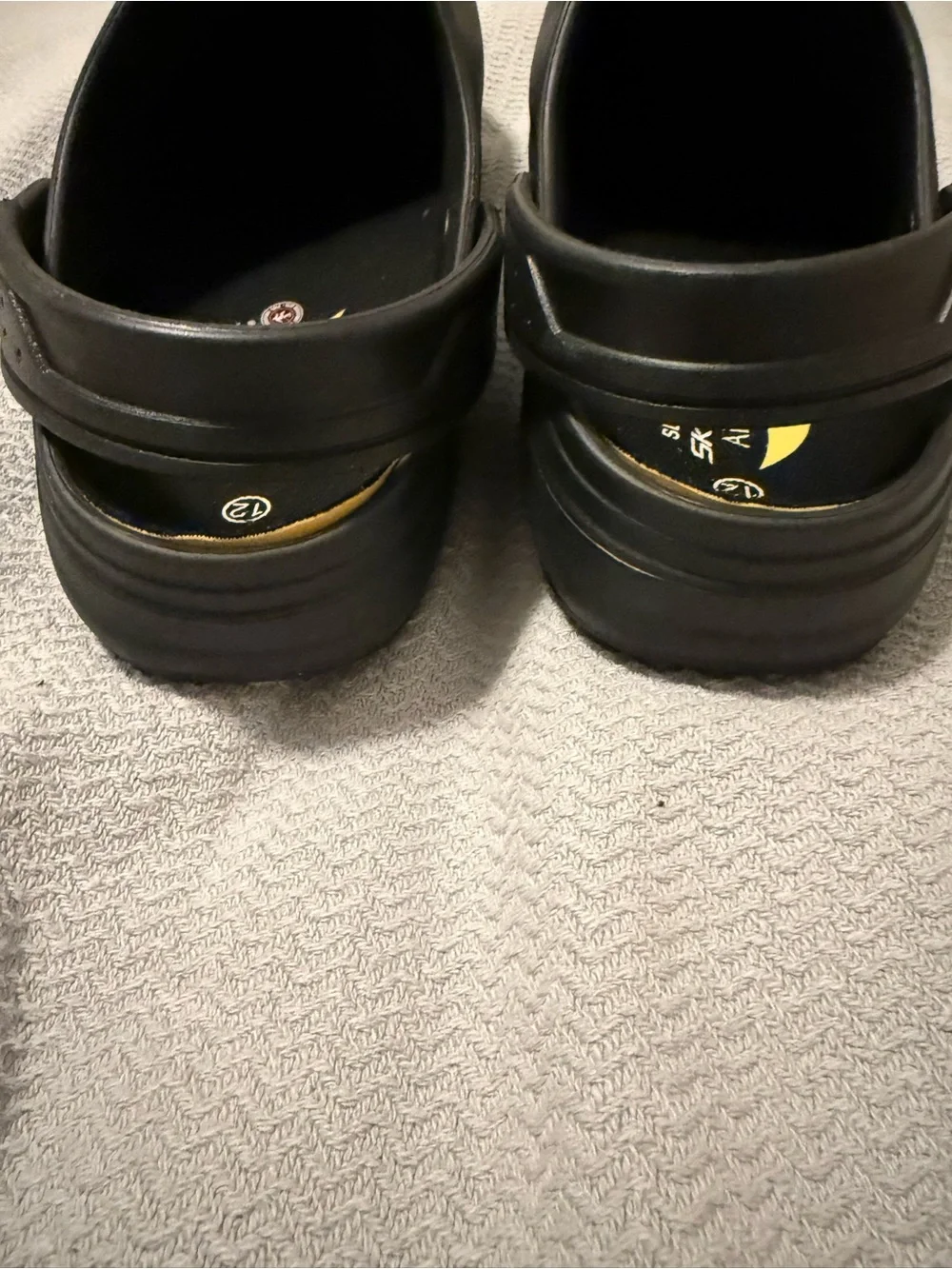 Skechers Arch Fit Riverbound SR Black Slip-On Clogs size 10 men’s